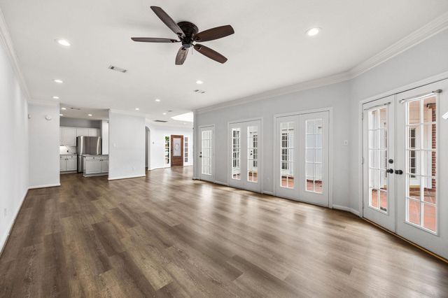 1723 Gingerleaf Lane, Houston, TX 77055