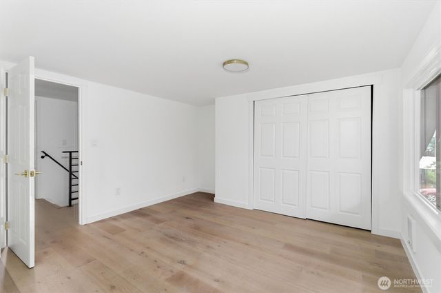 10302 E 40th Avenue, Tacoma, WA 98446