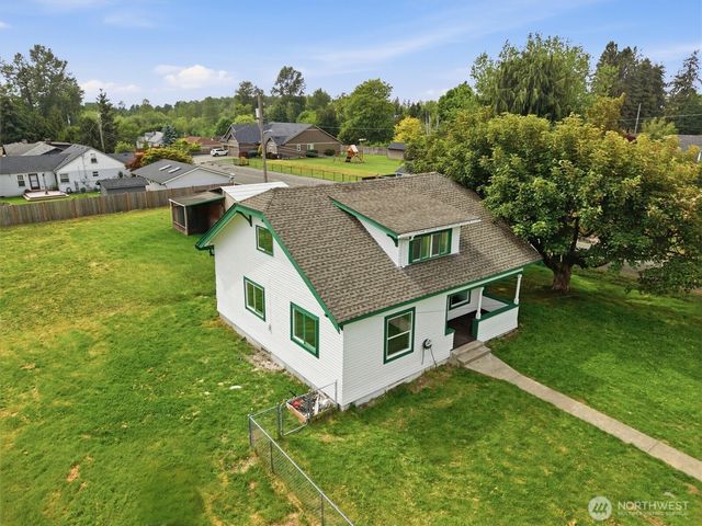 10302 E 40th Avenue, Tacoma, WA 98446
