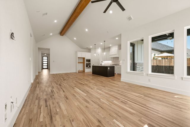 704 Blackbird Drive, Aledo, TX 76008