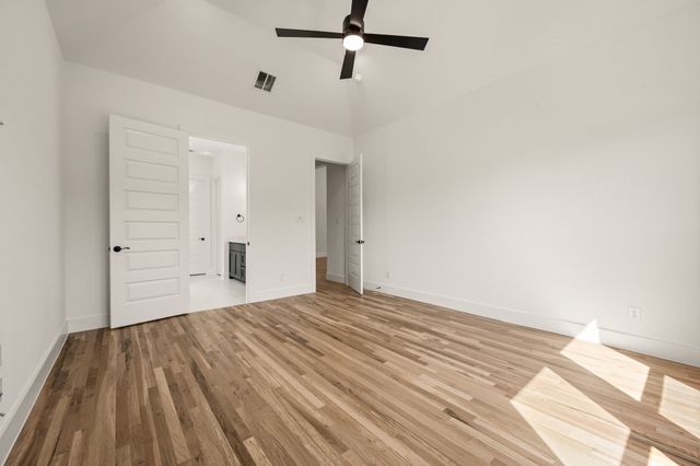 704 Blackbird Drive, Aledo, TX 76008