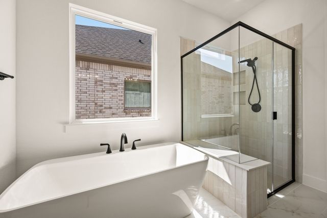704 Blackbird Drive, Aledo, TX 76008