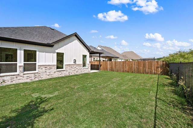 704 Blackbird Drive, Aledo, TX 76008