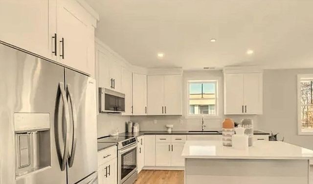 1000 Washington Street 205, Dedham, MA 02026