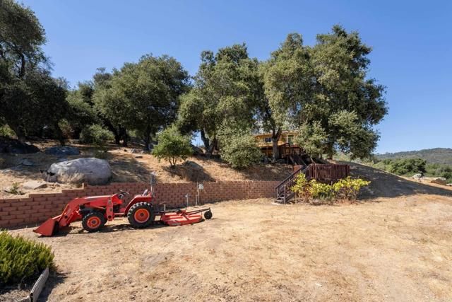 25770 E GRADE ROAD, Santa Ysabel, CA 92070