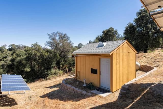 25770 E GRADE ROAD, Santa Ysabel, CA 92070