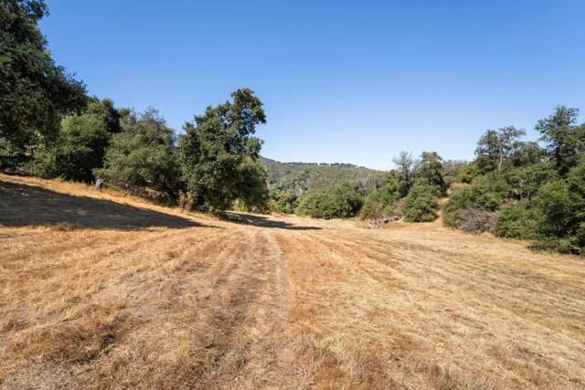 25770 E GRADE ROAD, Santa Ysabel, CA 92070