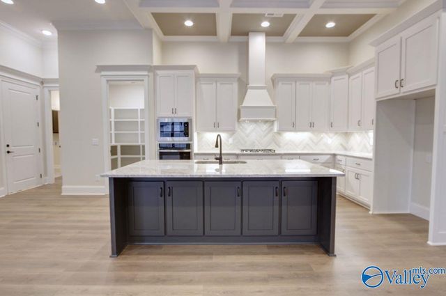 26457 Old Town Drive, Athens, AL 35613