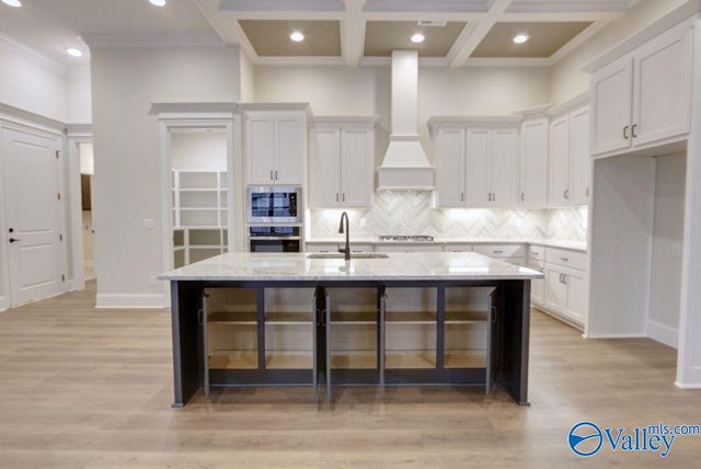 26457 Old Town Drive, Athens, AL 35613