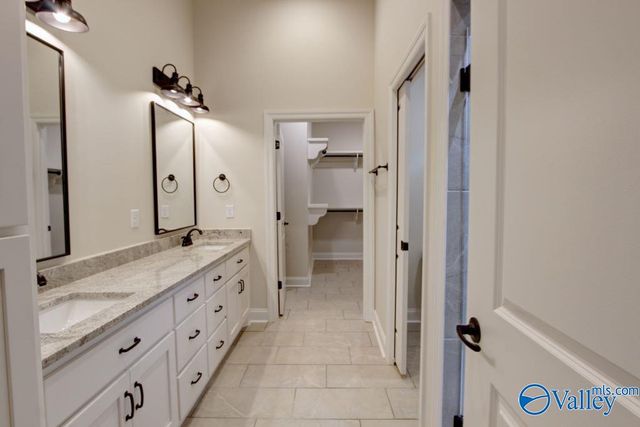 26457 Old Town Drive, Athens, AL 35613