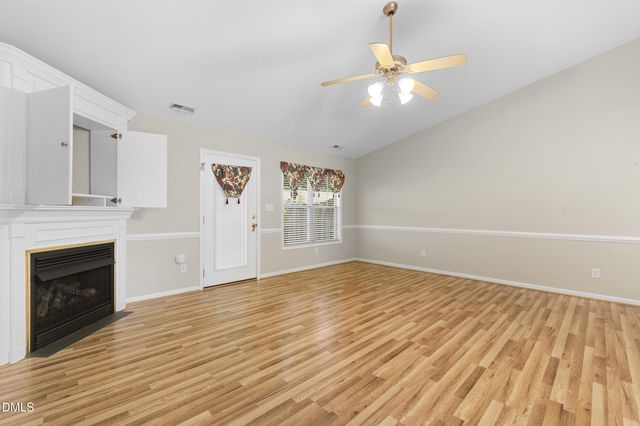 402 Pinefield Place, Thomasville, NC 27360