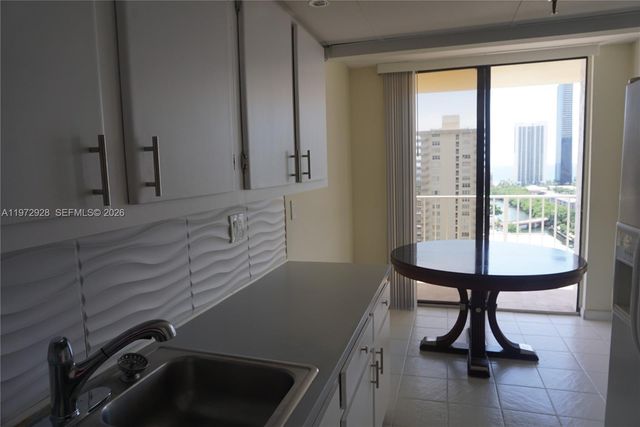290 174th St 2014, Sunny Isles Beach, FL 33160