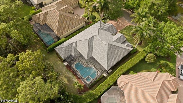 9833 Clear Lake CIR, Naples, FL 34109