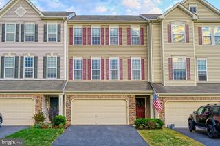 25172 FLUVIAL TER, Aldie, VA 20105