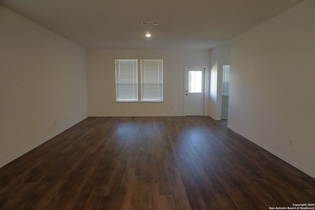 1206 Casa Luminar, Converse, TX 78109