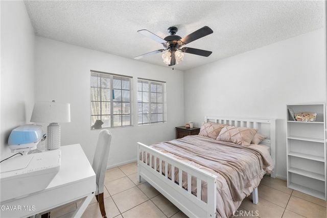 38609 Glenraven, Palmdale, CA 93550