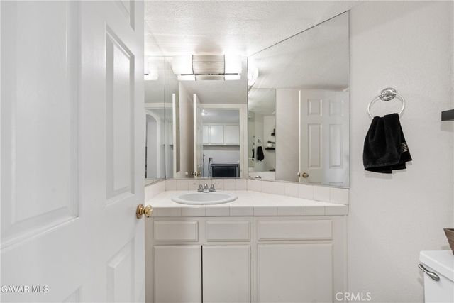 38609 Glenraven, Palmdale, CA 93550