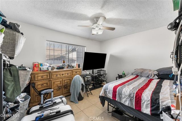 38609 Glenraven, Palmdale, CA 93550