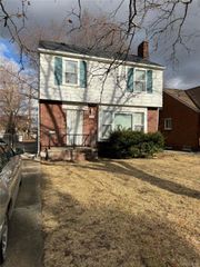 13693 Edmore Drive, Detroit, MI 48205