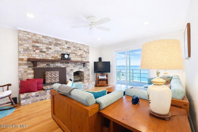 2908 Canal Cove Road, Lake Waccamaw, NC 28450