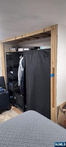 29 Poplar, Lodi, NJ 07644