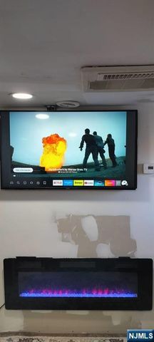 29 Poplar, Lodi, NJ 07644