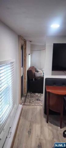 29 Poplar, Lodi, NJ 07644