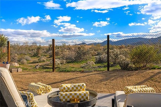 61625 Alta Vista Drive, Joshua Tree, CA 92252