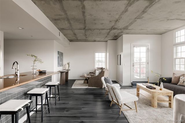 275 S Harrison Street 501, Denver, CO 80209
