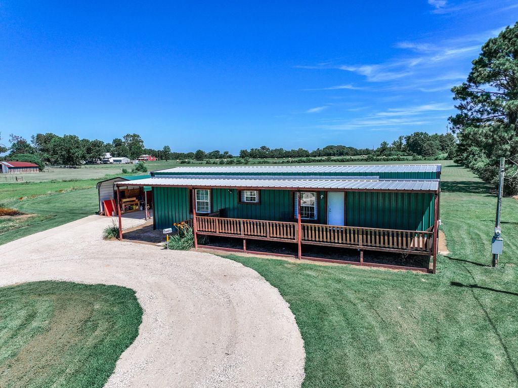 840 W FM 515, Winnsboro, TX 75494