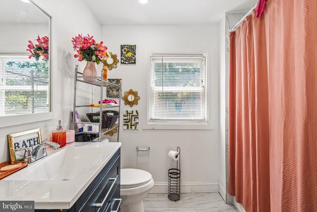 79 E HIGH ST, Philadelphia, PA 19144
