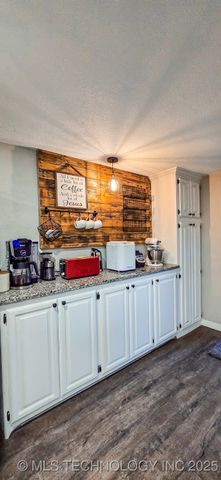 115988 S 4302 Road, Porum, OK 74455