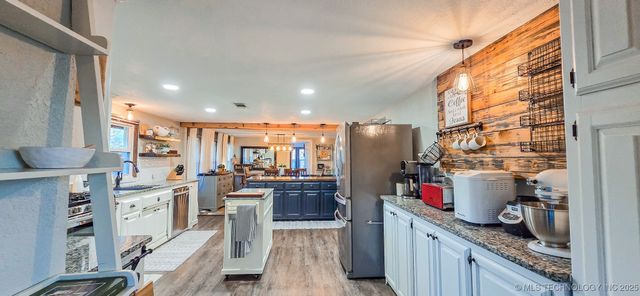 115988 S 4302 Road, Porum, OK 74455