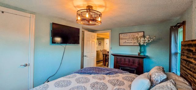 115988 S 4302 Road, Porum, OK 74455