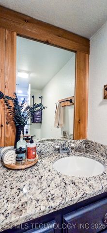 115988 S 4302 Road, Porum, OK 74455