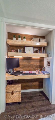 115988 S 4302 Road, Porum, OK 74455