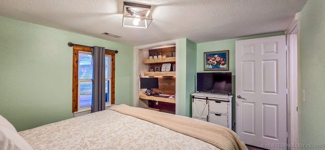 115988 S 4302 Road, Porum, OK 74455