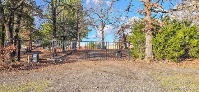 115988 S 4302 Road, Porum, OK 74455