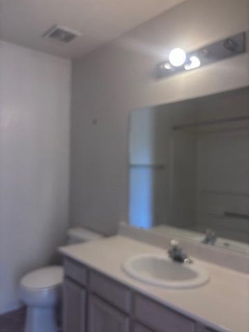 3920 RANCHO CENTRO NW, Albuquerque, NM 87120