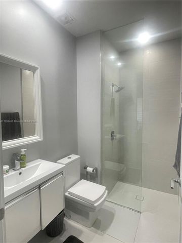 6651 NW 105th Pl 6651, Doral, FL 33178