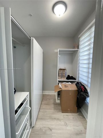 6651 NW 105th Pl 6651, Doral, FL 33178