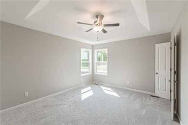 1104 Eagle Crest Drive, Holden, MO 64040