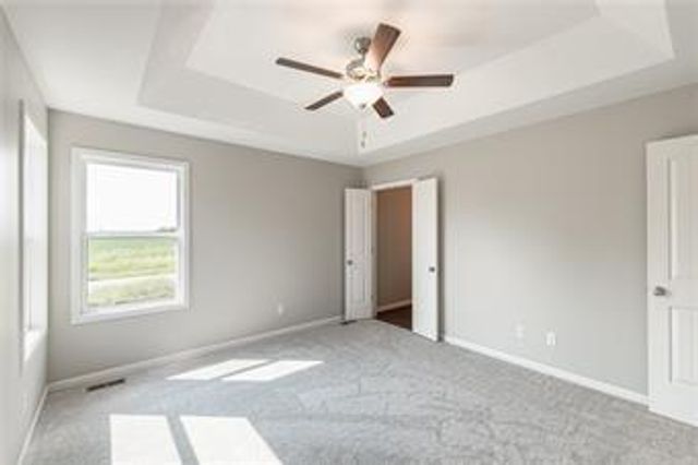 1104 Eagle Crest Drive, Holden, MO 64040