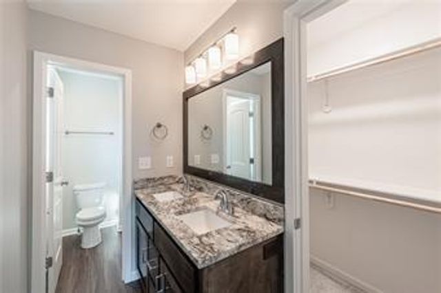 1104 Eagle Crest Drive, Holden, MO 64040