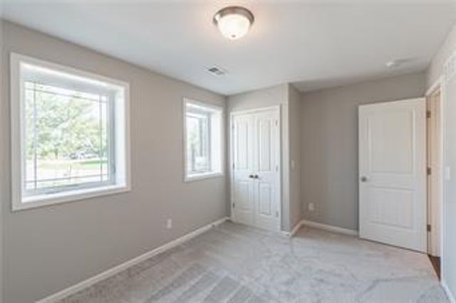 1104 Eagle Crest Drive, Holden, MO 64040