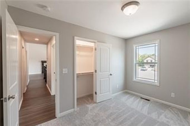 1104 Eagle Crest Drive, Holden, MO 64040