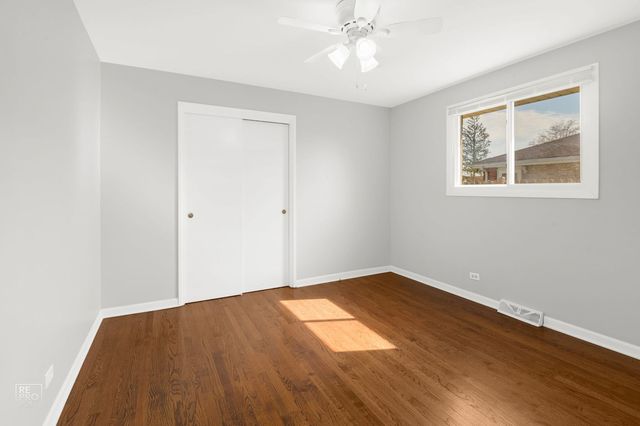 318 Virginia Street, Bensenville, IL 60106