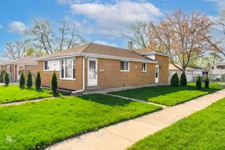 318 Virginia Street, Bensenville, IL 60106