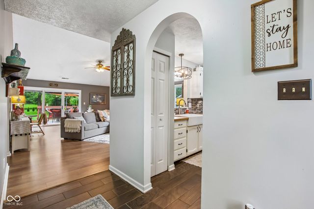 12428 Winding Creek Lane, Indianapolis, IN 46236