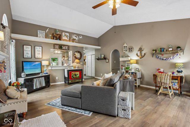 12428 Winding Creek Lane, Indianapolis, IN 46236